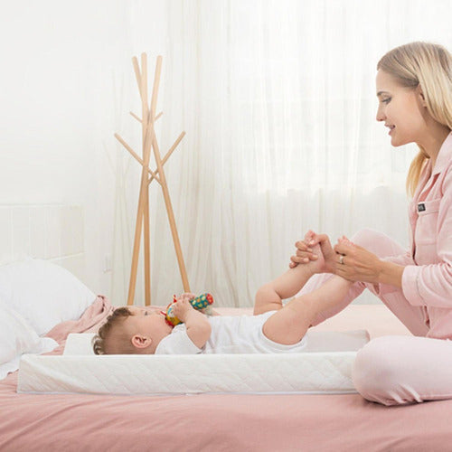 Mudador Anatomico Horizontal Ergonomico Premium Norplat Gris Nubes Blancas