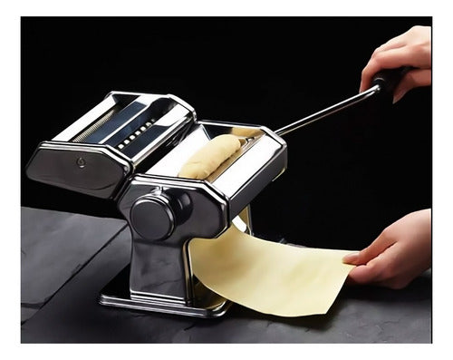 Maquina Para Hacer Pasta + Spaggetti + Cintas 3 En 1 Plateado