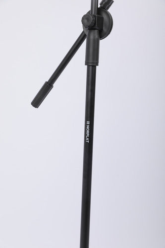 Atril Microfono Pedestal Boom Ajustable Profesional Norplat Negro