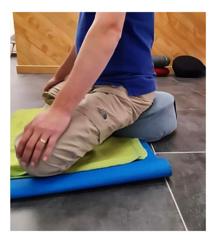 Zafú O Cojín De Meditación , Relleno De Cáscara De Arroz. Gris