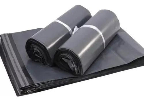 100 Bolsas Plásticas Courier Sobre Adhesivo 40x55cm Norplat Gris Oscuro Liso