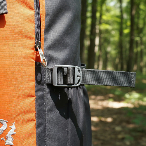 Mochila Impermeable Norplat 90l Para Camping Trekking Viajes Naranja Claro Liso