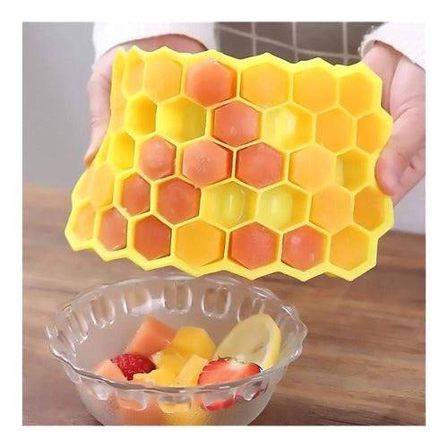 Molde De Silicona Para 37 Mini Cubos De Hielo Panel De Abeja Amarillo