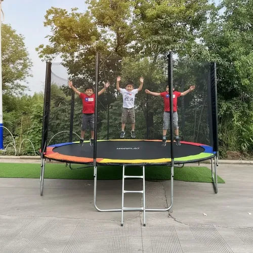 Detalle de cama elástica para niños con cobertor de resortes de colores
