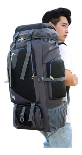 Mochila Impermeable Norplat 90l Para Camping Trekking Viajes Liso Negro