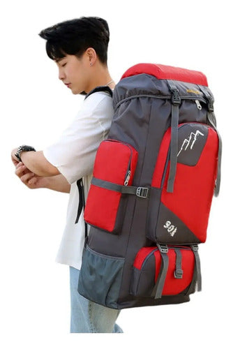 Mochila Impermeable Norplat 90l Para Camping Trekking Viajes Rojo Liso