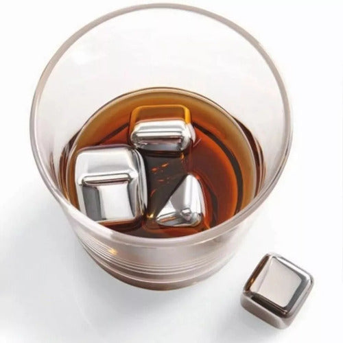 Set 4 Cubos De Acero Inoxidable Para Enfriar Bebidas Plateado